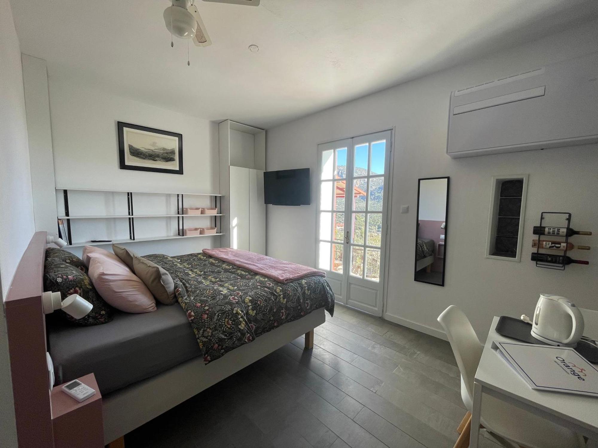 Orange Apartments Epáno Epídhavros エクステリア 写真